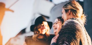 5 Psychology Hacks to Appear More Confident to People Around You 5-psychology-hacks-to-appear-more-confident-to-people-around-you