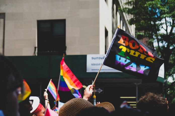 heres-how-heteronormativity-hurts-lgbtq-people