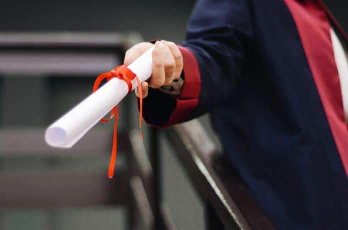 https://www.pov21.com/graduating-from-college/