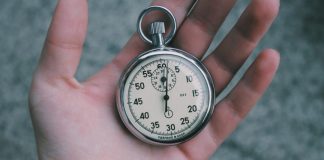 An eye-opening theory: the past and the future do not exist – is it true? the past and the future